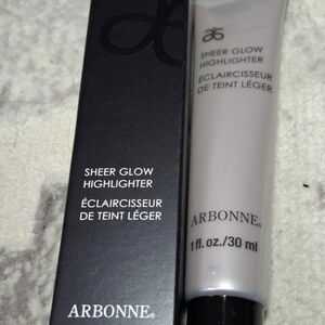 Arbonne Sheer Glow Highlighter - Subtle Cream Finish